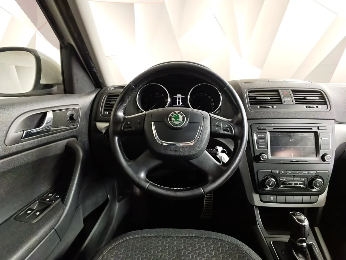 Skoda Yeti 1.2 TSI DSG (105 л.с.) Active Белый в АВИЛОН. Слайд №20
