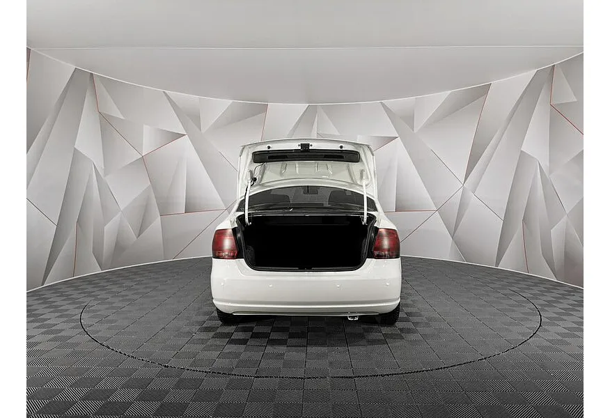 Volkswagen Polo 1.6 Tiptronic (105 л.с.) Comfortline Белый в АВИЛОН. Слайд №12
