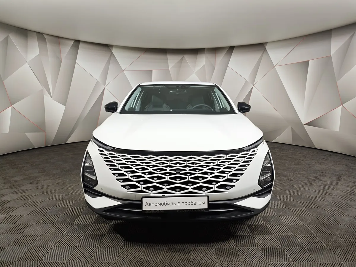 Omoda C5 1.5T CVT (147 л.с.) Lifestyle (2 цвета) Белый в АВИЛОН. Слайд №7
