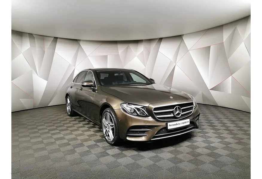 Mercedes-Benz E-Класс E 200 4MATIC 9G-TRONIC (184 л.с.) Sport Plus Коричневый в АВИЛОН. Слайд №3