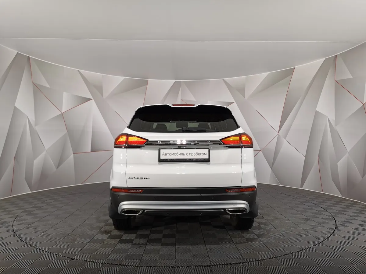 Geely Atlas Pro 1.5T AT FWD (177 л.с.) Luxury Белый в АВИЛОН. Слайд №8
