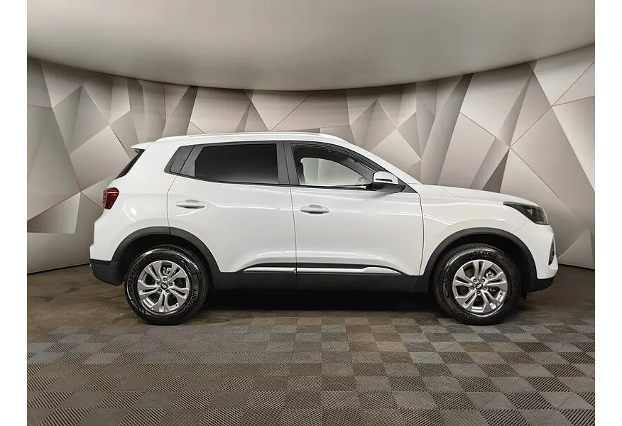 LIVE. Слайд №4