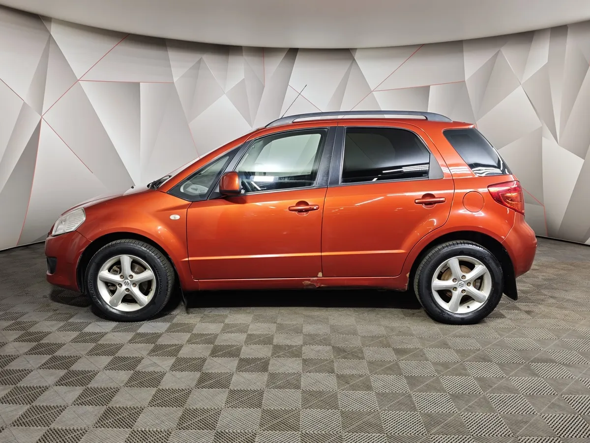 Suzuki SX4 1.6 AT (107 л.с.) Оранжевый в АВИЛОН. Слайд №5