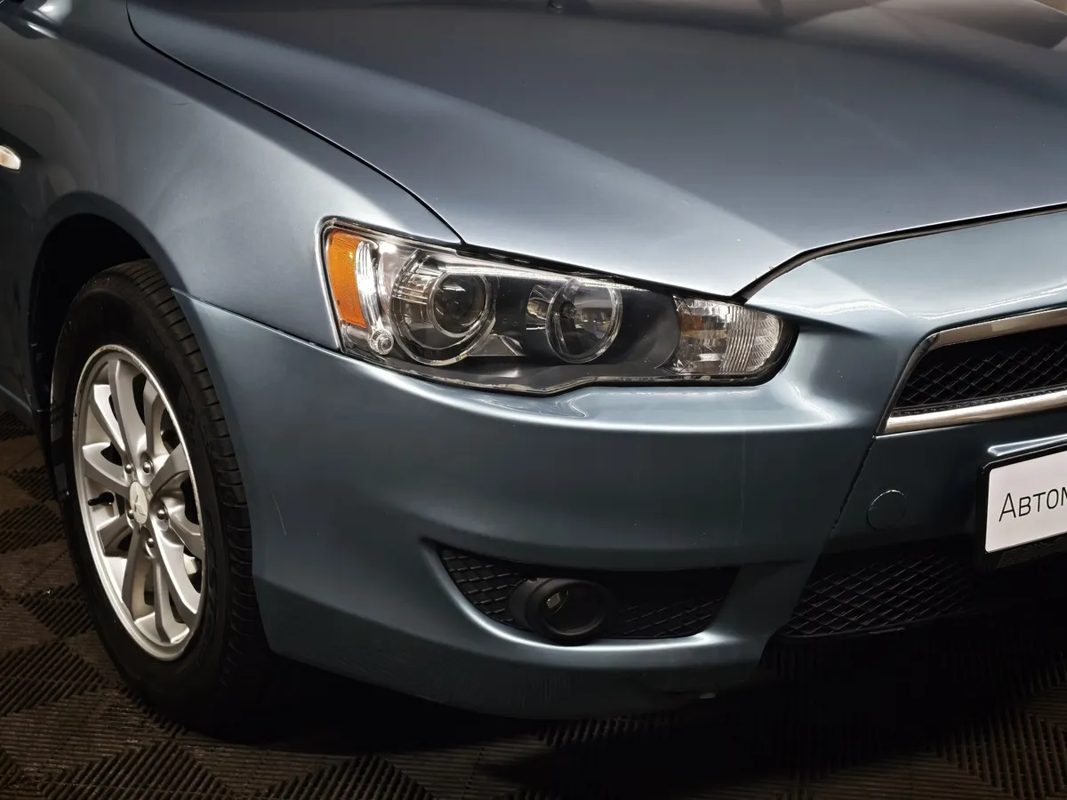 Mitsubishi Lancer 1.5 MT (109 л.с.) Зеленый в АВИЛОН. Слайд №10