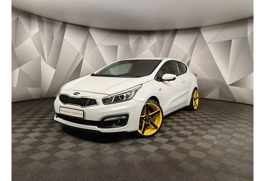 АВИЛОН - Kia Ceed 1.6 AT (130 л.с.) Comfort Белый - slide 0