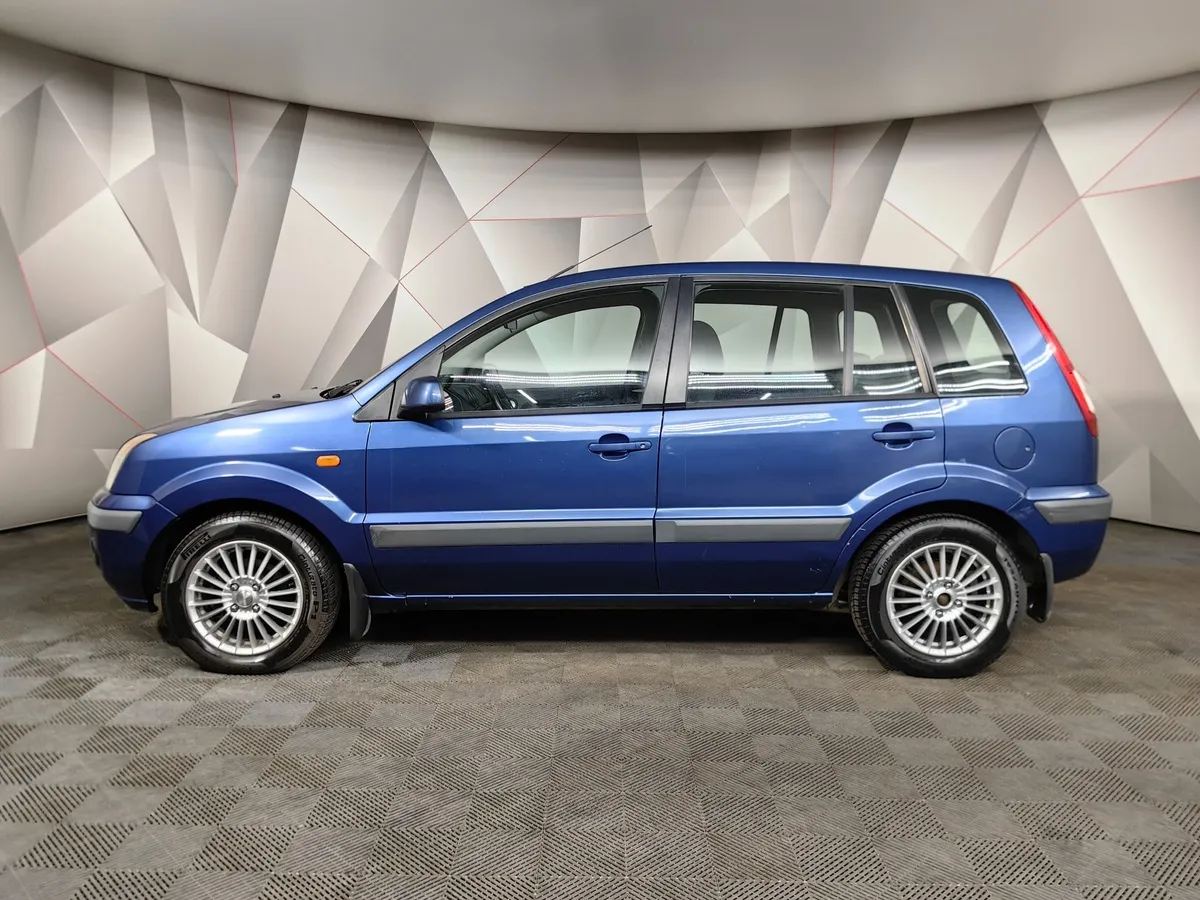 Ford Fusion 1.6 MT (100 л.с.) Trend Синий в АВИЛОН. Слайд №5