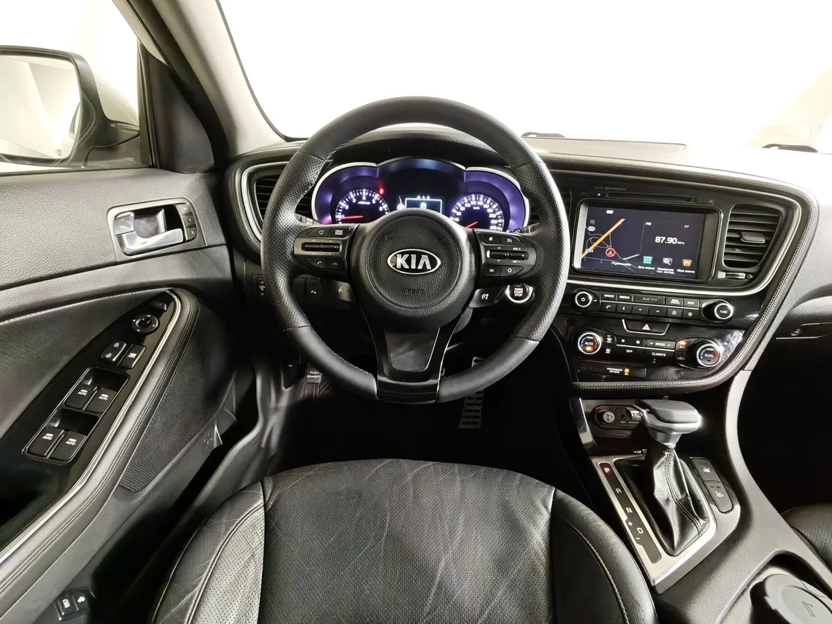 Kia Optima 2.4 AT (180 л.с.) Comfort Белый в АВИЛОН. Слайд №20