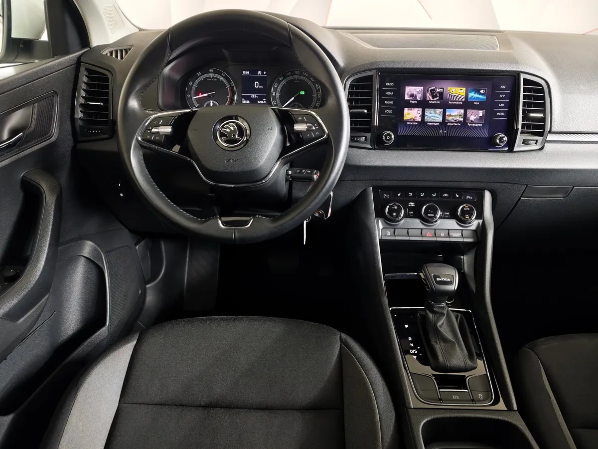 Skoda Karoq 1.4 AT FWD (150 л.с.) Ambition Белый в АВИЛОН. Слайд №20