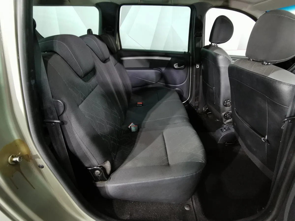 ВАЗ (Lada) Largus 1.6 MT 16 кл (5 мест) (106 л.с.) KS045-52-X00 Luxe Серый в АВИЛОН. Слайд №14