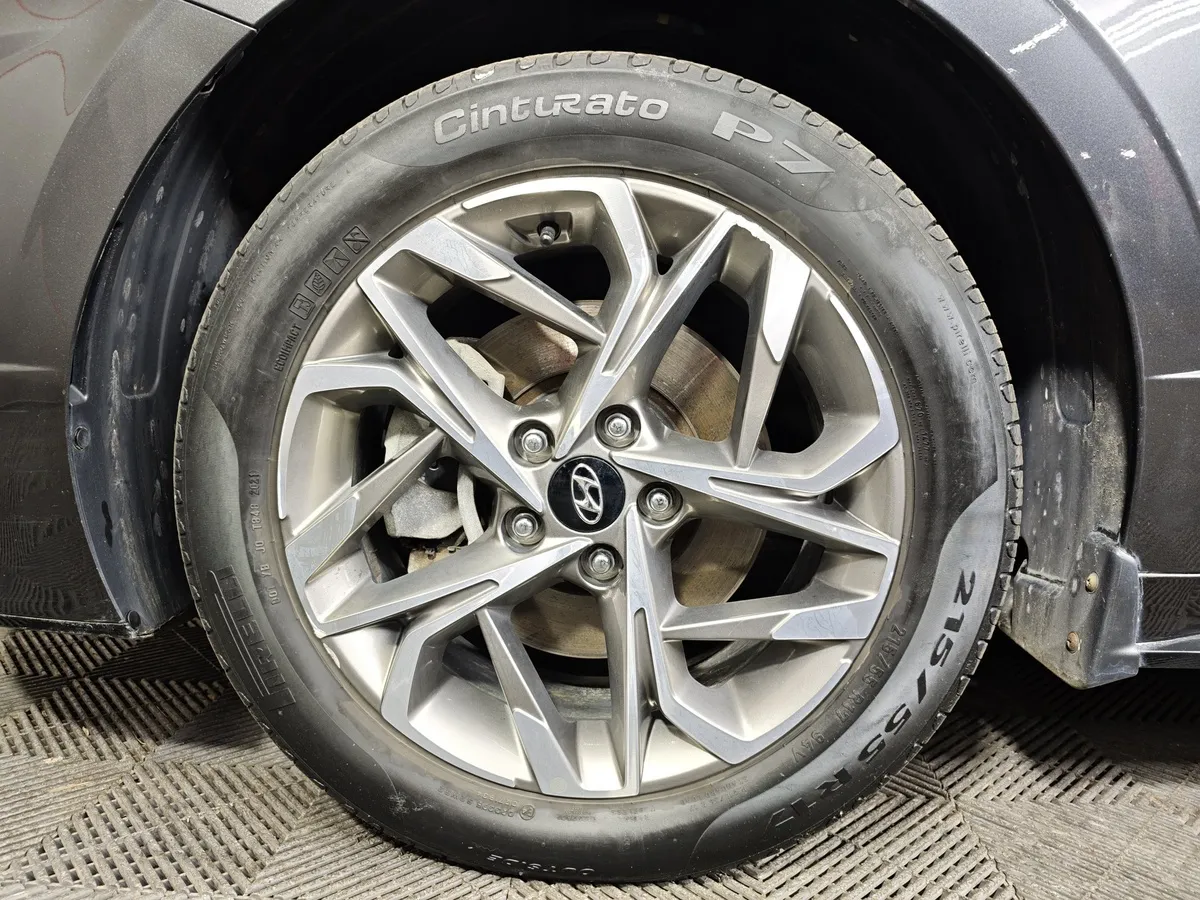 Hyundai Sonata 2.0 MPI (150 л.с.) Way Серый в АВИЛОН. Слайд №9