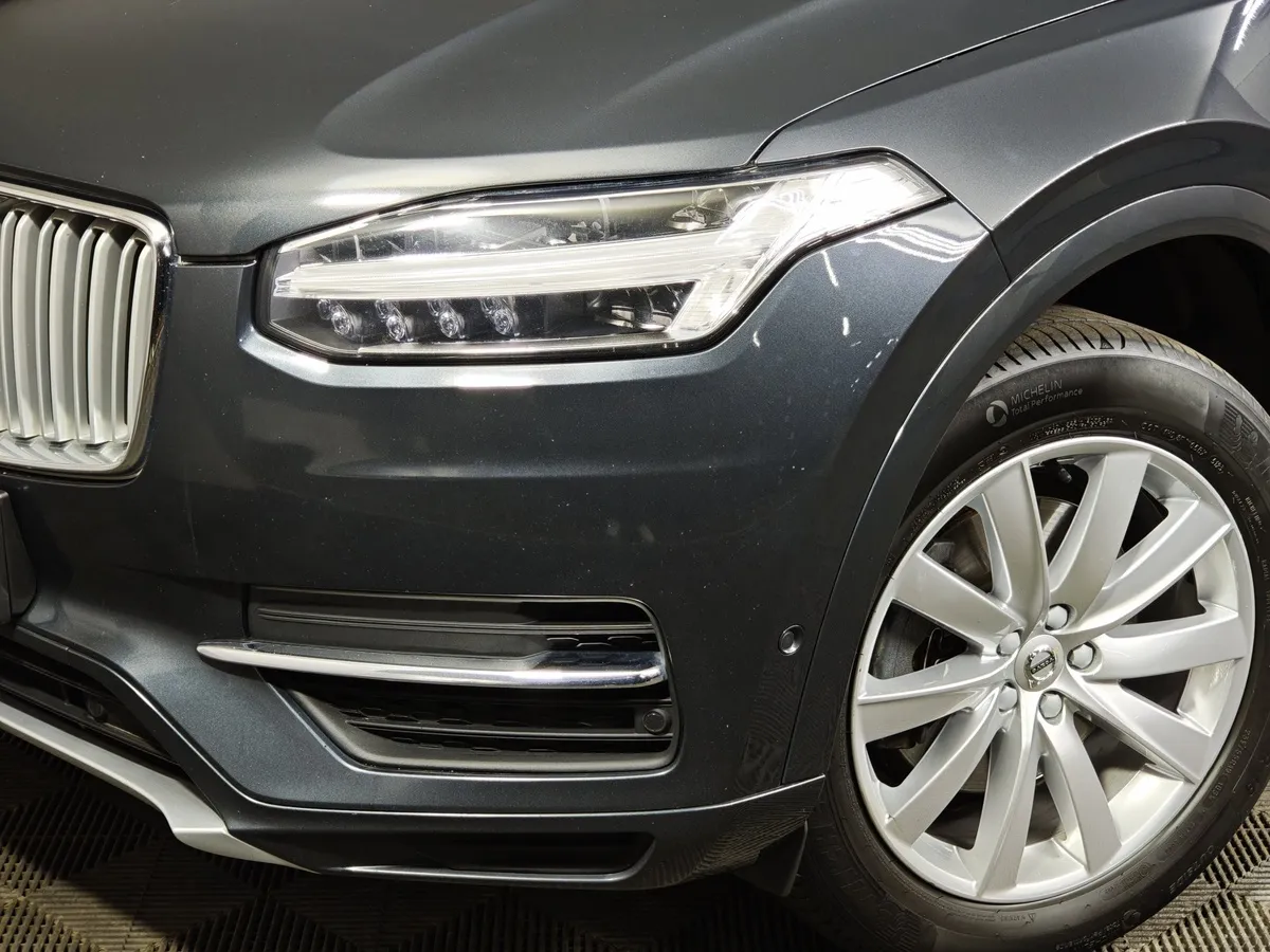 Volvo XC90 2.0 T5 Drive-E AT AWD (5 мест) (249 л.с.) Inscription Серый в АВИЛОН. Слайд №10