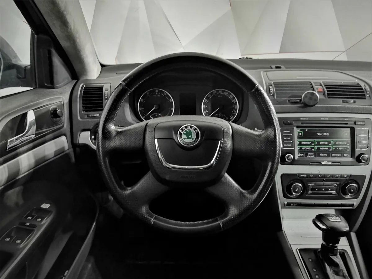 Skoda Octavia 1.4 TSI DSG (122 л.с.) Серый в АВИЛОН. Слайд №19