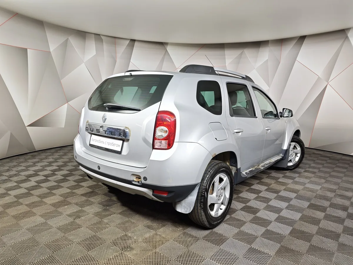 Renault Duster 2.0 MT 4x4 (143 л.с.) Серый в АВИЛОН. Слайд №2