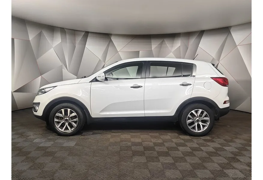 АВИЛОН - Kia Sportage 2.0 AT (150 л.с.) Белый - slide 2