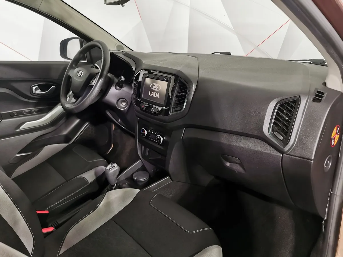 ВАЗ (Lada) XRAY 1.8 AMT (122 л.с.) Коричневый в АВИЛОН. Слайд №10