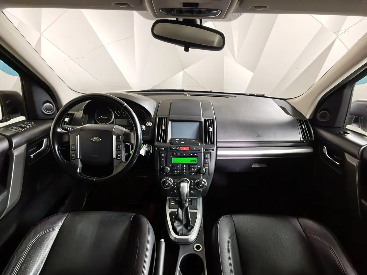 Land Rover Freelander 2.2 TD AT (160 л.с.) Белый в АВИЛОН. Слайд №13