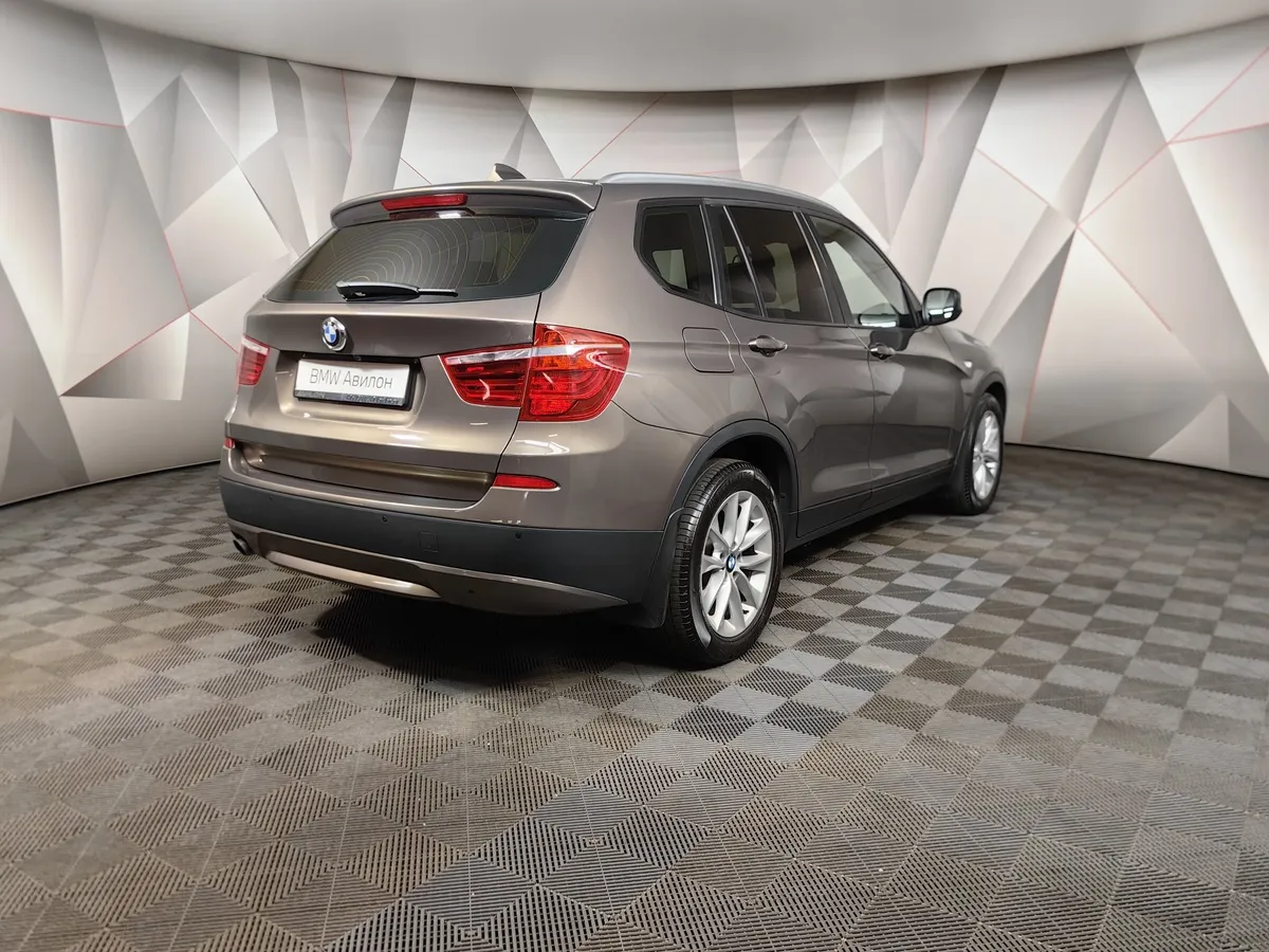 BMW X3 xDrive20d AT (184 л.с.) Base Локальная сборка Коричневый в АВИЛОН. Слайд №2