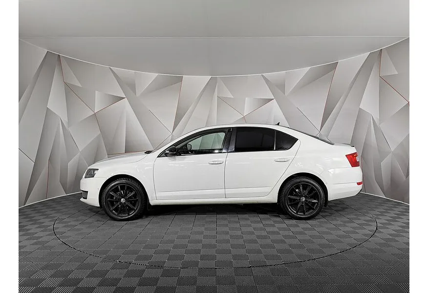 Skoda Octavia 2.0 TDI DSG (150 л.с.) Белый в АВИЛОН. Слайд №5