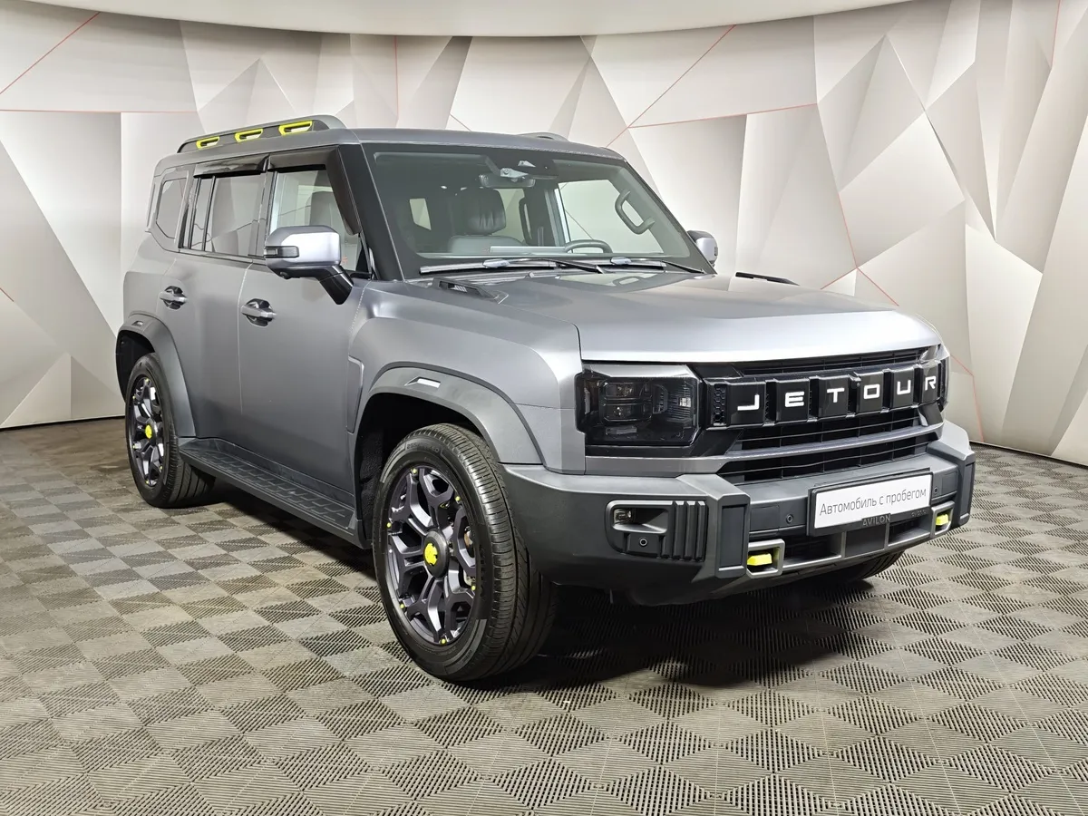 JETOUR T2 2.0T 8AT AWD (245 л.с.) Премиум Серый в АВИЛОН. Слайд №3