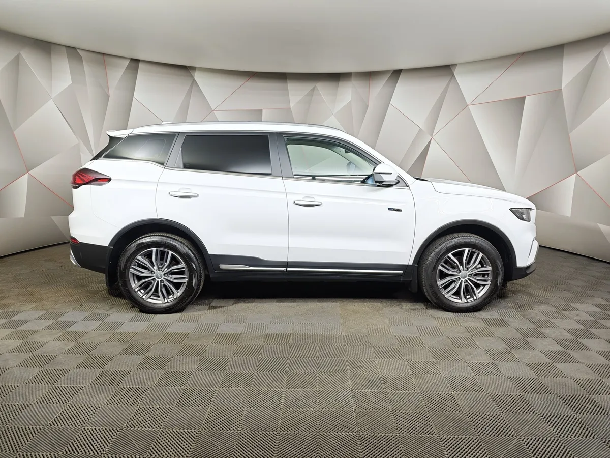 Geely Atlas Pro 1.5T 7DCT AWD (177 л.с.) Flagship Белый в АВИЛОН. Слайд №6