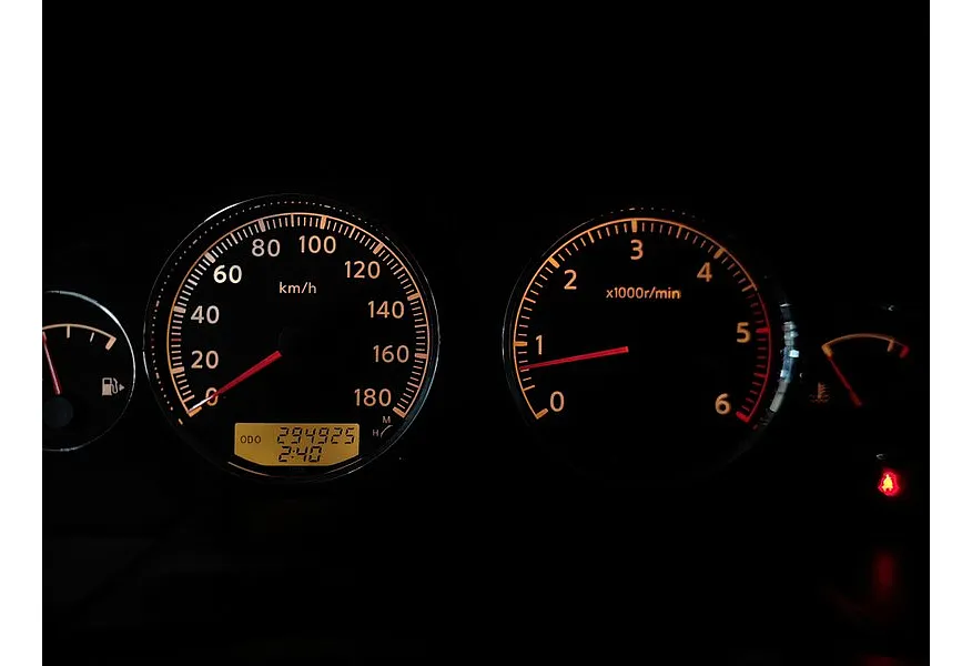 Nissan Patrol 3.0 Di AT (160 л.с.) Черный в АВИЛОН. Слайд №16