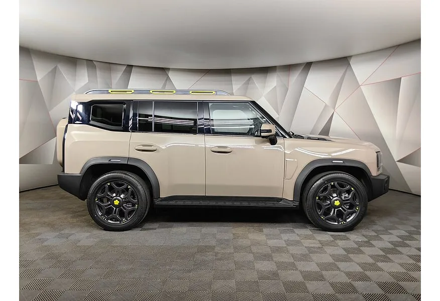 JETOUR T2 2.0T 7DCT AWD (245 л.с.) Престиж Коричневый в АВИЛОН. Слайд №6