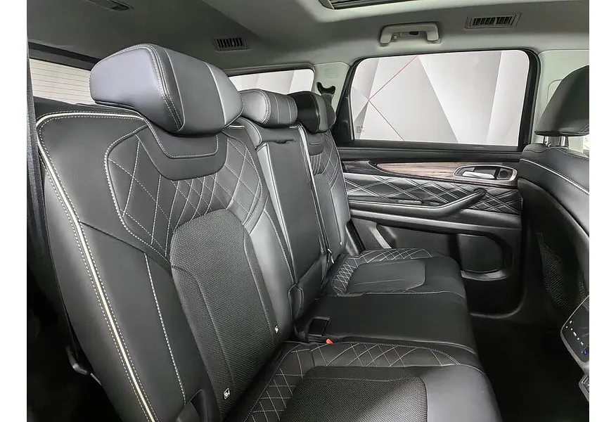 EXEED VX 2.0 AMT AWD (249 л.с.) President Фиолетовый в АВИЛОН. Слайд №15