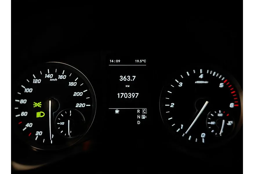 Mercedes-Benz Vito 119 BlueTEC AT L2 4x4 (190 л.с.) Storm Черный в АВИЛОН. Слайд №16