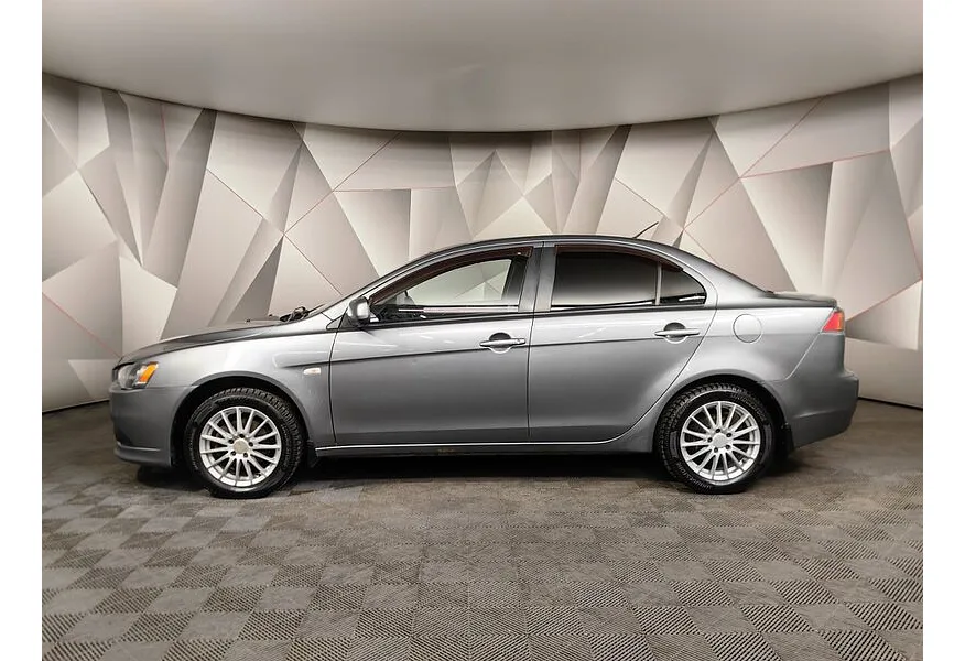 Mitsubishi Lancer 1.5 MT (109 л.с.) Серый в АВИЛОН. Слайд №5