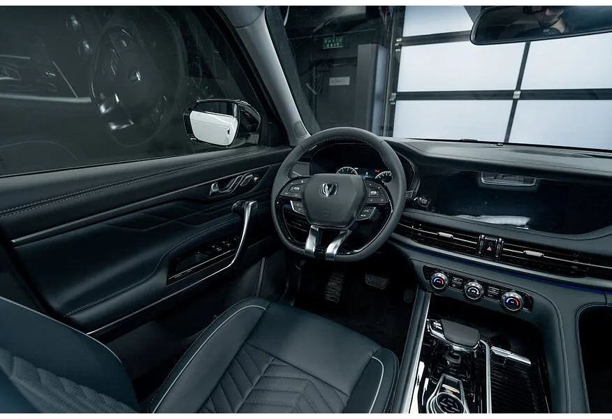 Changan CS95 2.0 AT 4WD (226 л.с.) Tech Белый в АВИЛОН. Слайд №9