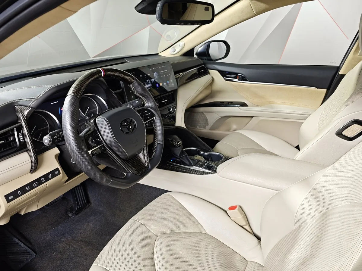 Toyota Camry 3.5 AT (249 л.с.) Черный в АВИЛОН. Слайд №19