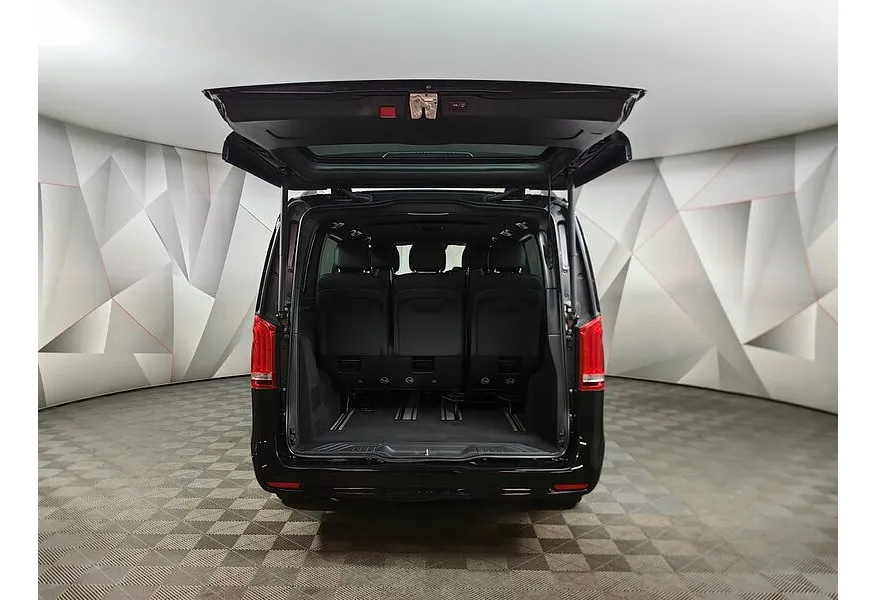 Mercedes-Benz V-Класс V 250 d 9G-Tronic L2 4MATIC (190 л.с.) AMG Line Черный в АВИЛОН. Слайд №12