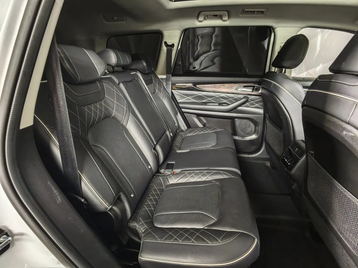 EXEED VX 2.0 AMT AWD (249 л.с.) President Белый в АВИЛОН. Слайд №14