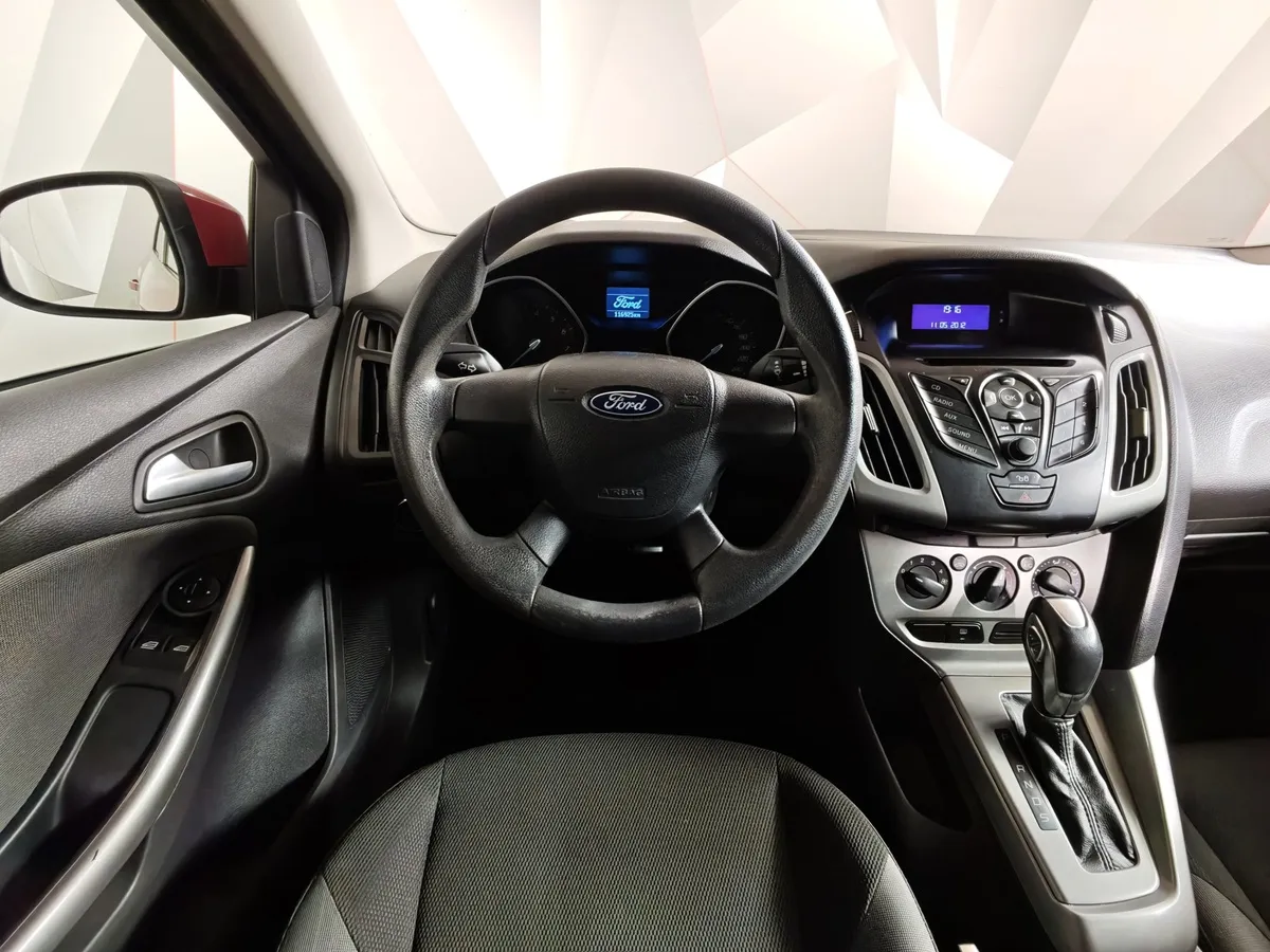 Ford Focus 1.6 PowerShift (105 л.с.) Trend Красный в АВИЛОН. Слайд №19