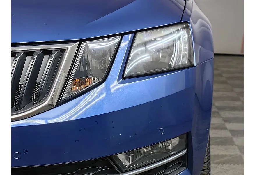 Skoda Octavia 1.6 AT (110 л.с.) Синий в АВИЛОН. Слайд №10