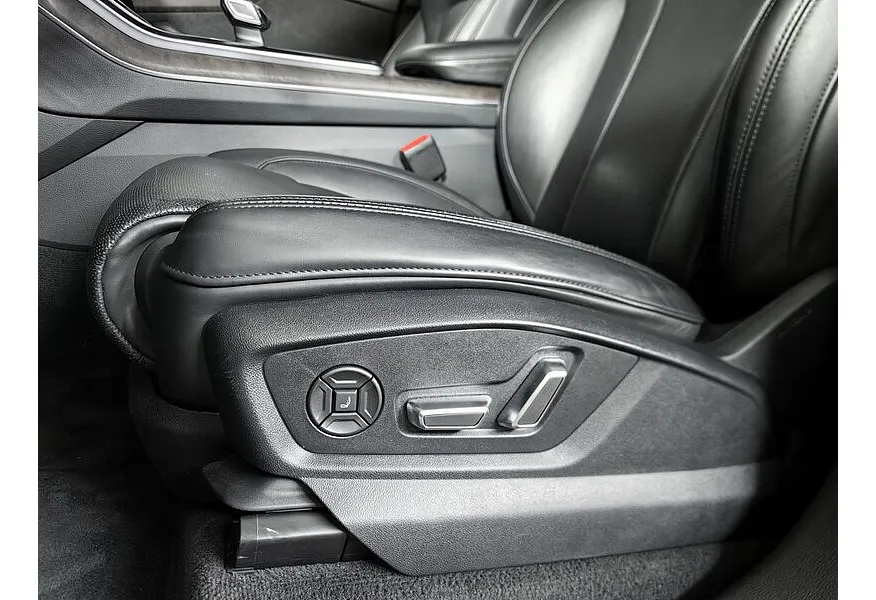 Audi Q8 45 TDI Tiptronic quattro (249 л.с.) Белый в АВИЛОН. Слайд №21