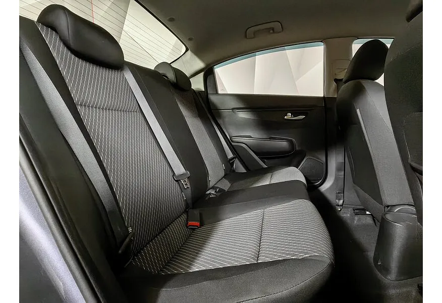 Kia Rio 1.6 MT (123 л.с.) Comfort Серый в АВИЛОН. Слайд №16