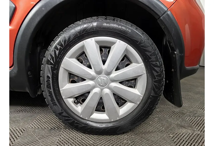 Suzuki SX4 1.6 AT (112 л.с.) Оранжевый в АВИЛОН. Слайд №9