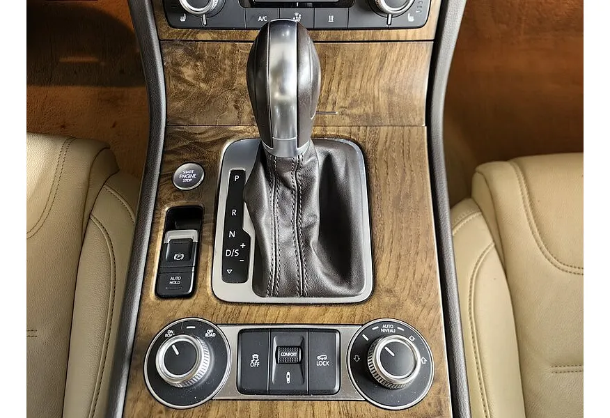 Volkswagen Touareg 3.0 TDI Tiptronic 4Motion (204 л.с.) Синий в АВИЛОН. Слайд №22