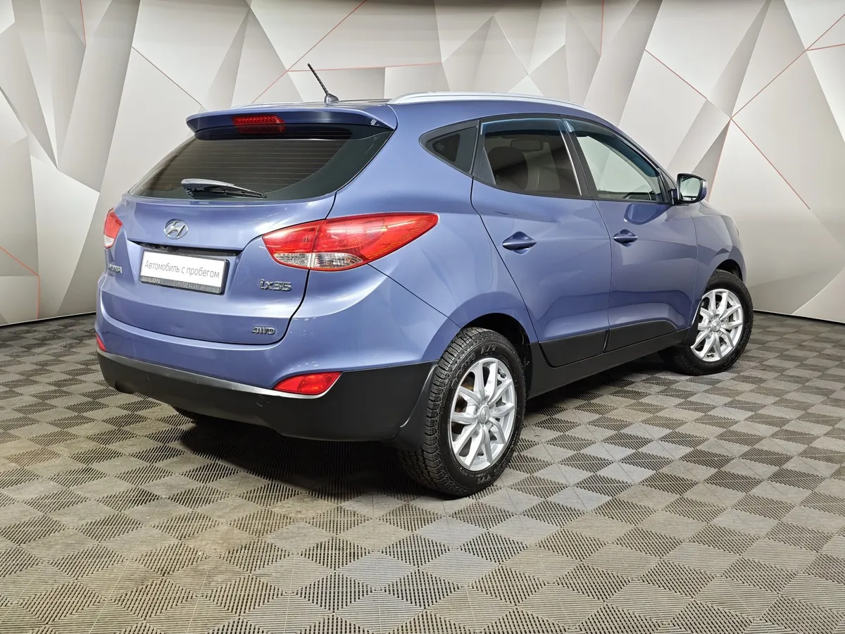 Hyundai ix35 2.0 CRDi MT 4WD (136 л.с.) Comfort Синий в АВИЛОН. Слайд №2