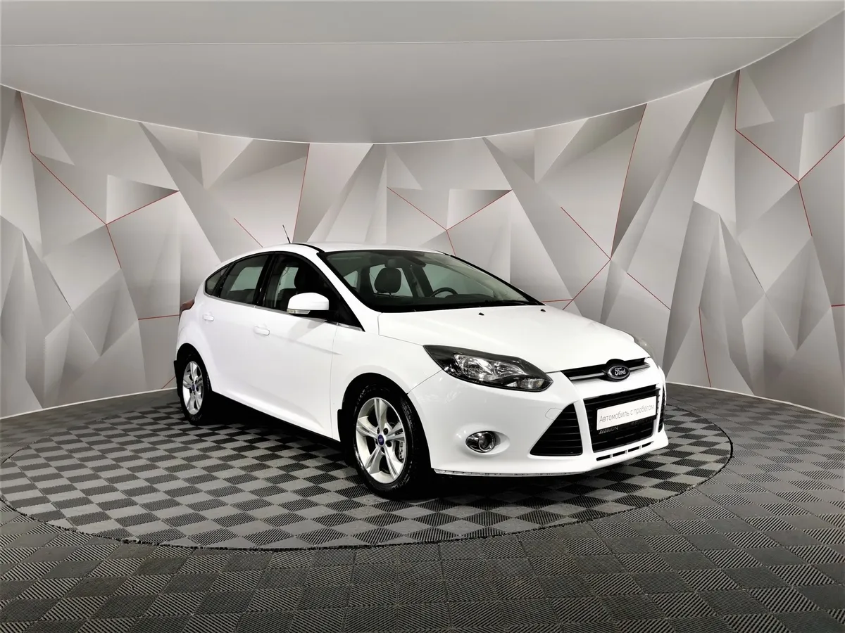 Ford Focus 2.0 PowerShift (150 л.с.) Titanium Белый в АВИЛОН. Слайд №3
