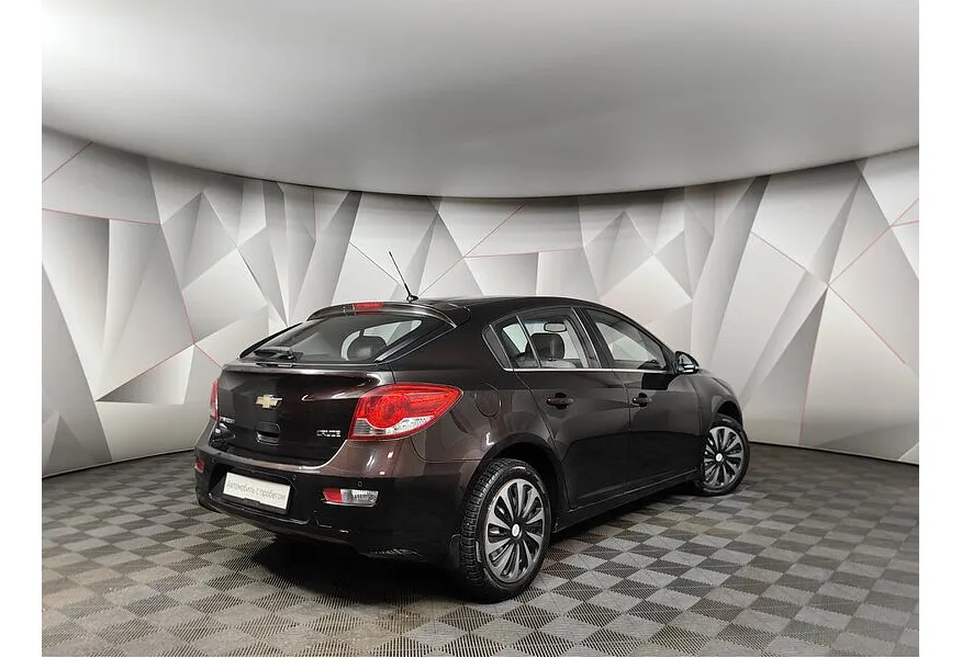 Chevrolet Cruze 1.4 Turbo AT (140 л.с.) Коричневый в АВИЛОН. Слайд №2