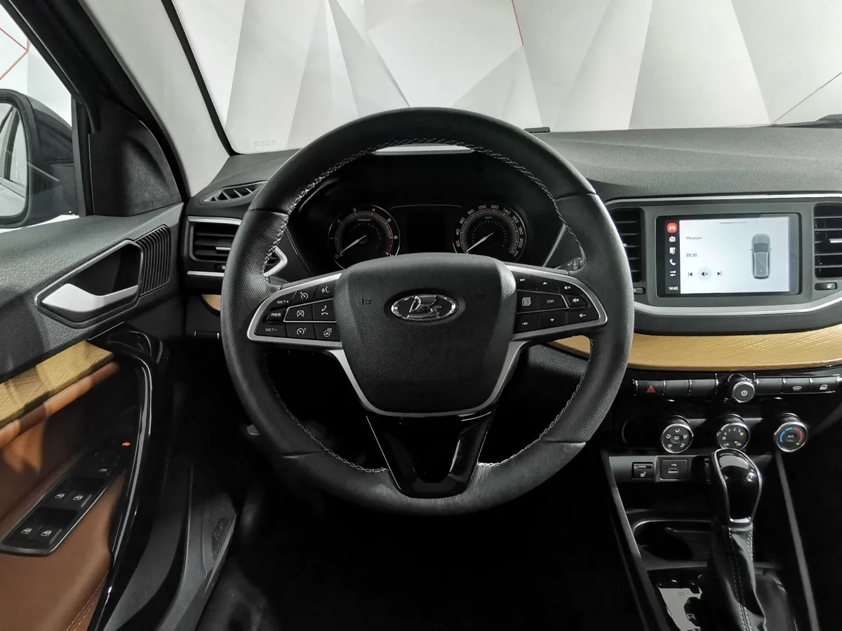 ВАЗ (Lada) Vesta 1.8 CVT (122 л.с.) Черный в АВИЛОН. Слайд №20