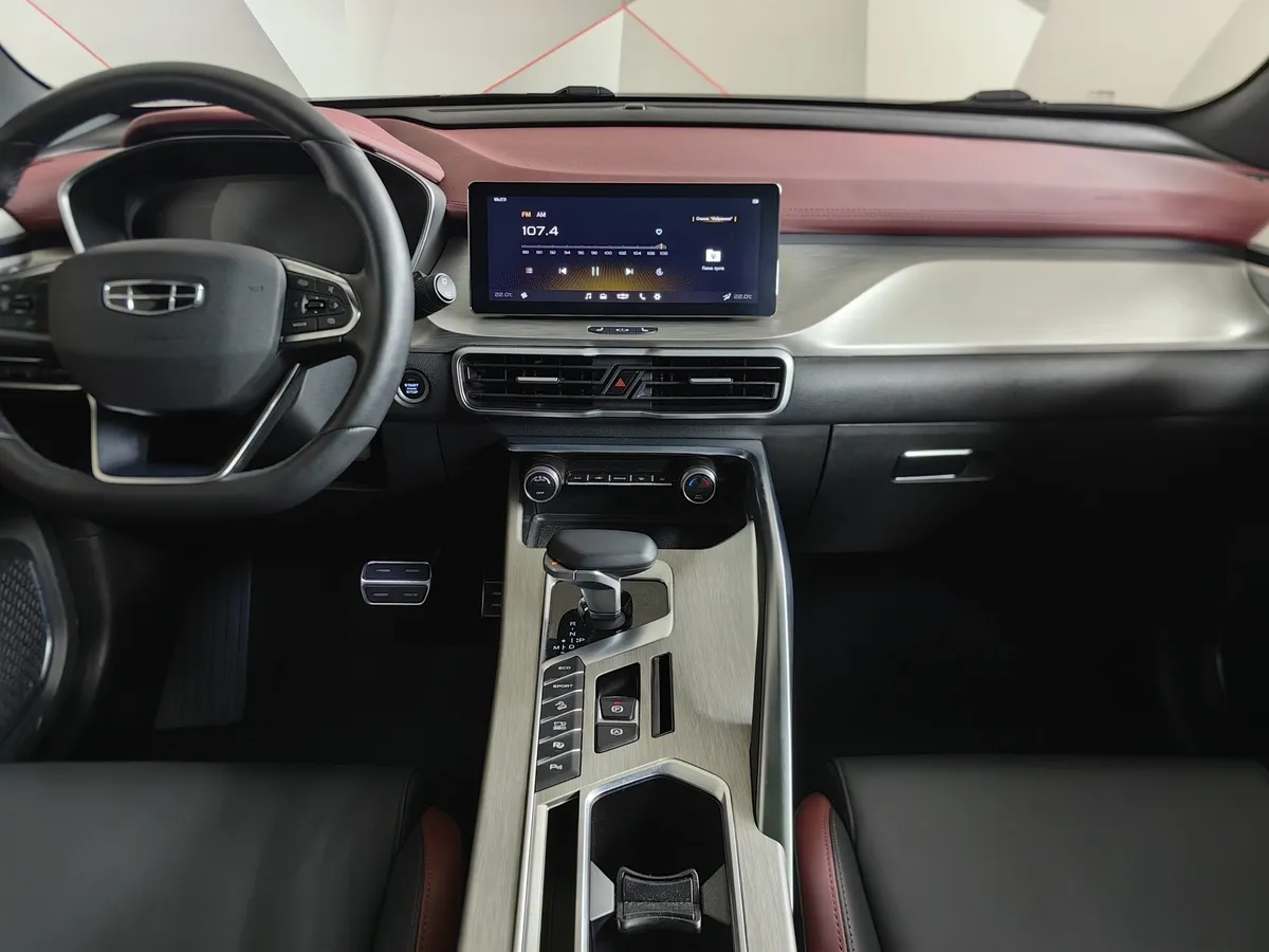 Geely Coolray 1.5T 7DCT 2WD (150 л.с.) Flagship Белый в АВИЛОН. Слайд №15
