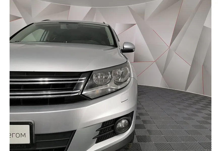 Volkswagen Tiguan 1.4 TSI BlueMotion MT (122 л.с.) Allstar Серебристый в АВИЛОН. Слайд №10