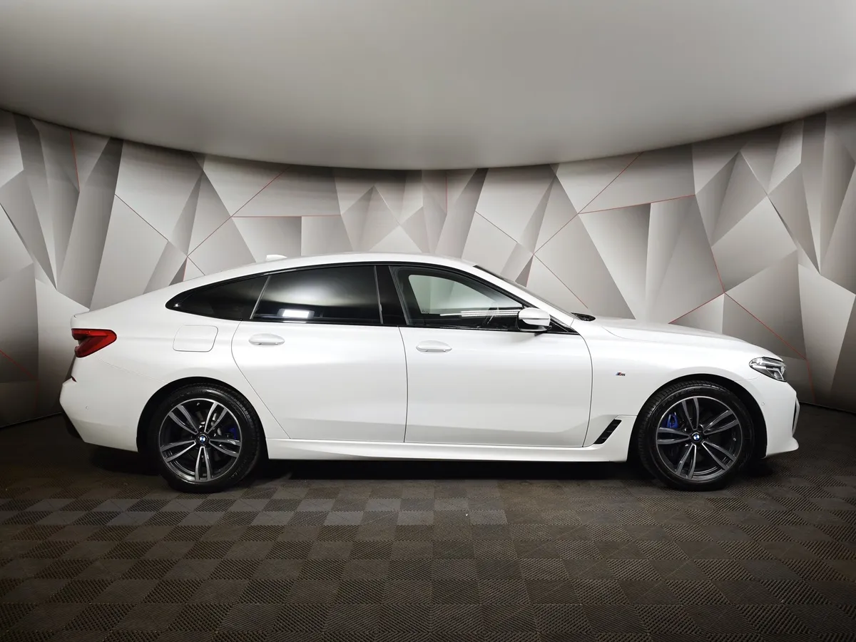 BMW 6 серия 630d xDrive Steptronic (249 л.с.) M Sport Pro Белый в АВИЛОН. Слайд №6