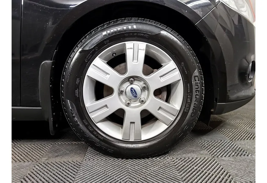 АВИЛОН - Ford Focus 1.6 Ti-VCT MT (105 л.с.) Trand Черный - slide 17