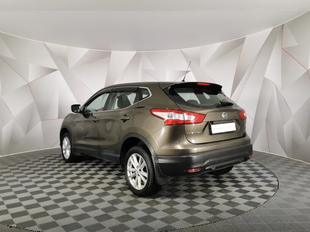 Nissan Qashqai 2.0 CVT (144 л.с.) Бежевый в АВИЛОН. Слайд №4