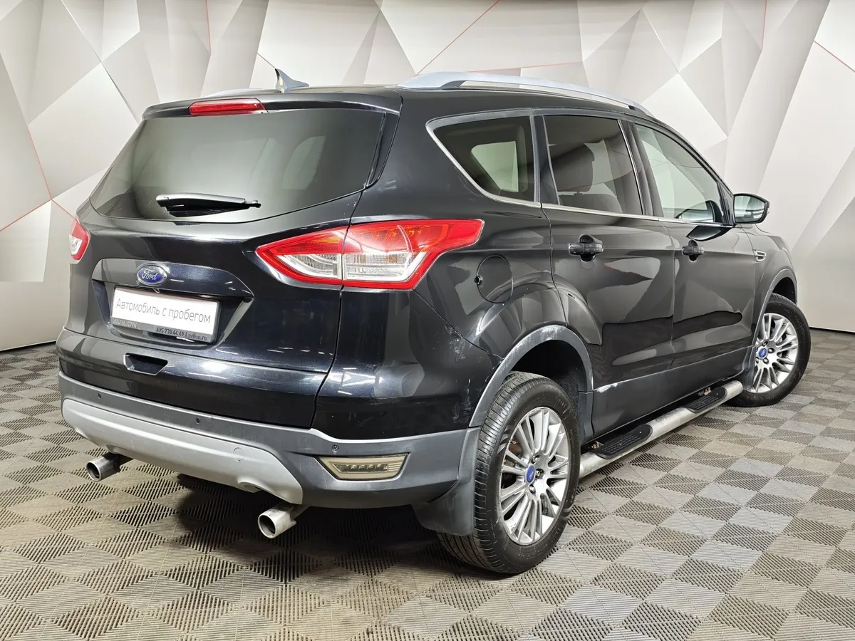 Ford Kuga 1.6 EcoBoost AT AWD (150 л.с.) Titanium Черный в АВИЛОН. Слайд №2