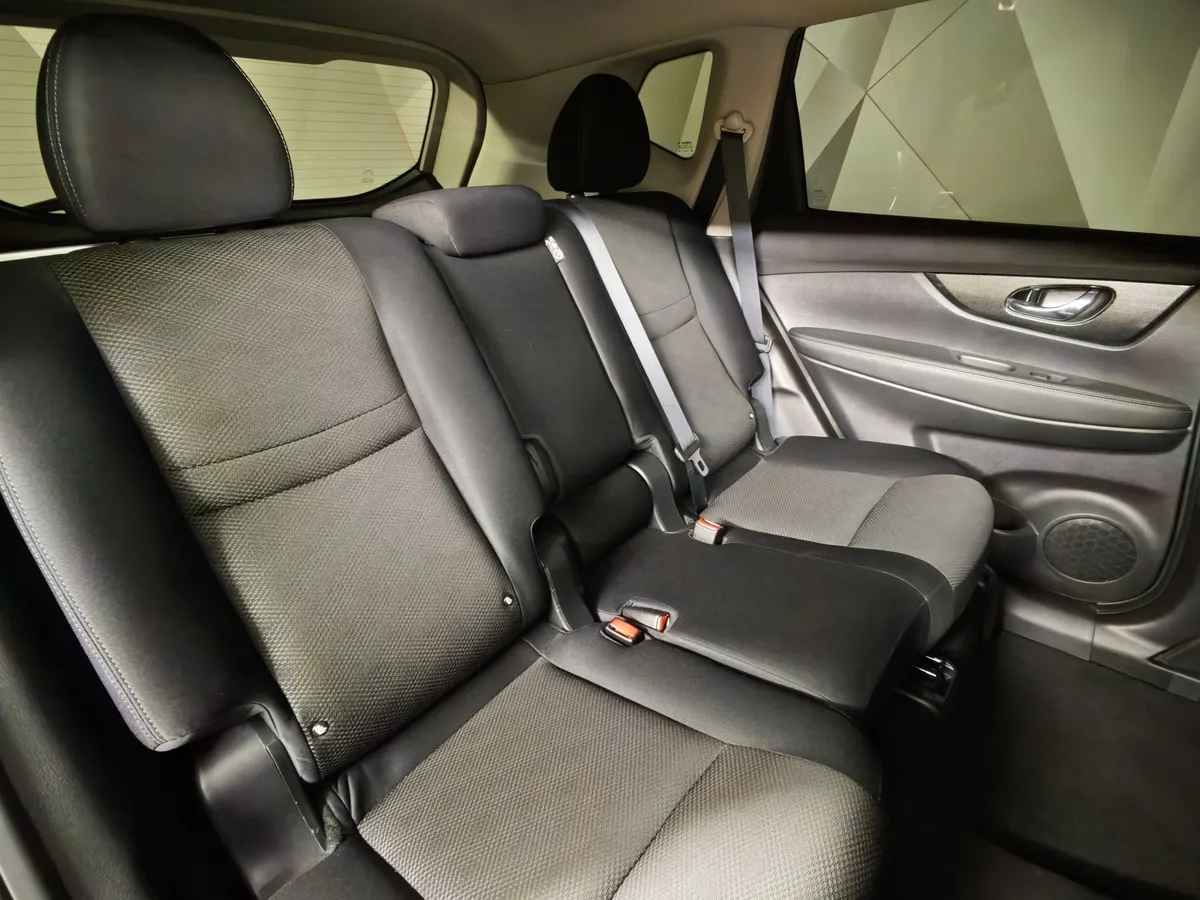 Nissan X-Trail 2.0 CVT AWD (144 л.с.) LE Top Зеленый в АВИЛОН. Слайд №17